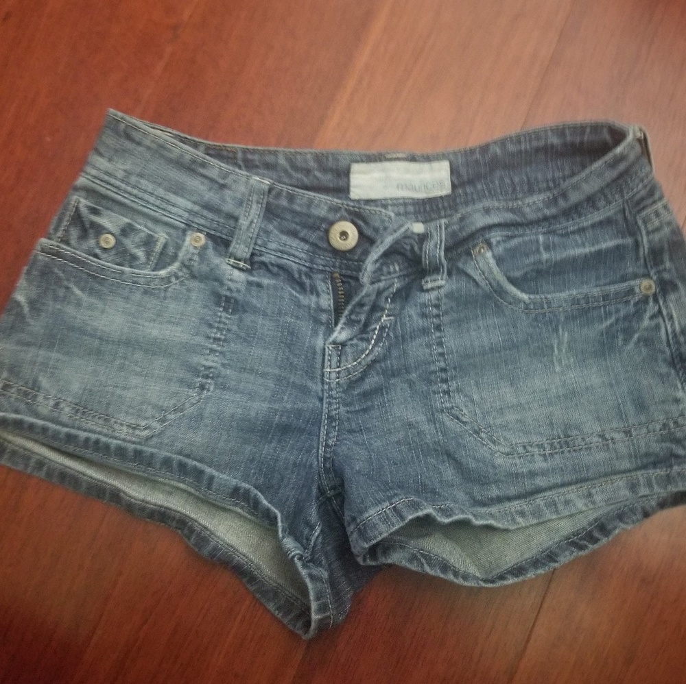 Maurice's denim shorts